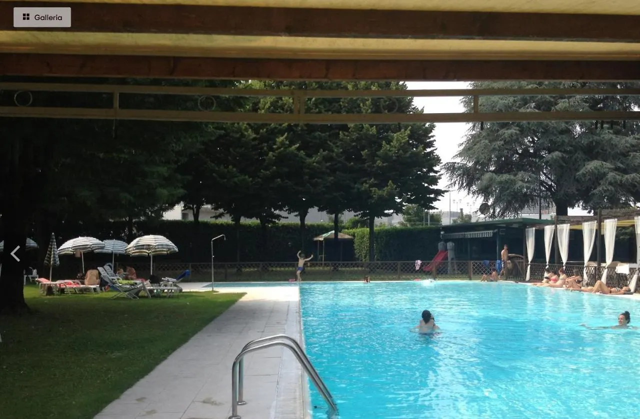 ***  Hotel Sporting Brugherio İtalya