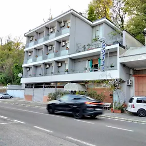 2* Hotel Lombardia