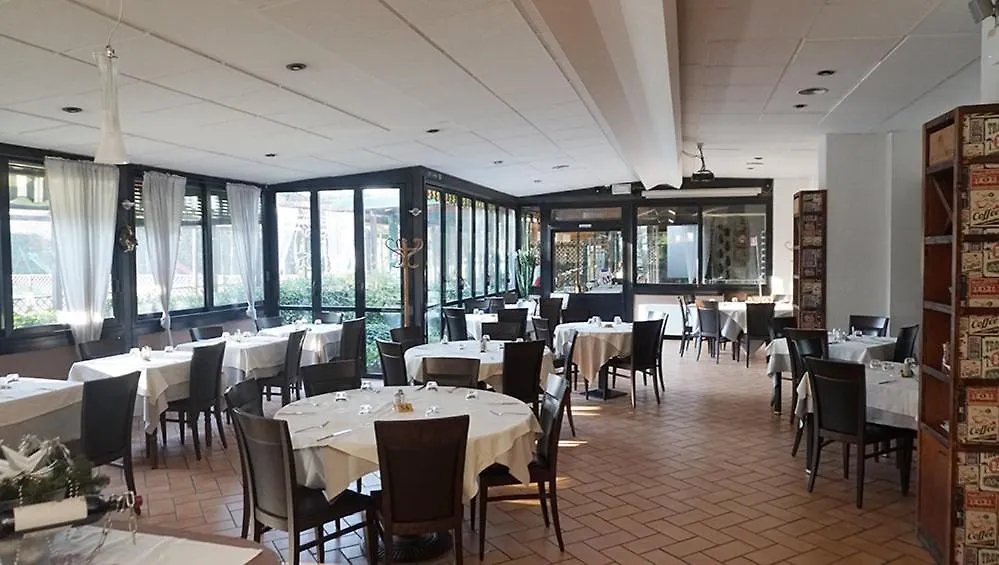 Hotel Sporting Brugherio 3*,