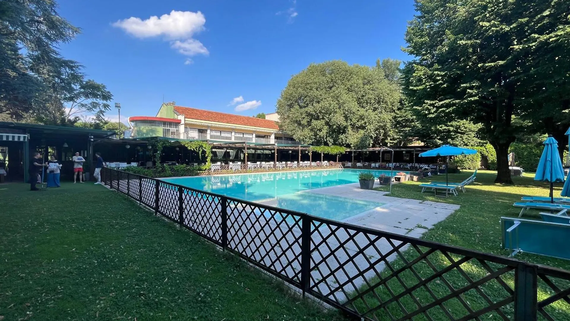 Hotel Sporting Brugherio 3*,  Italy